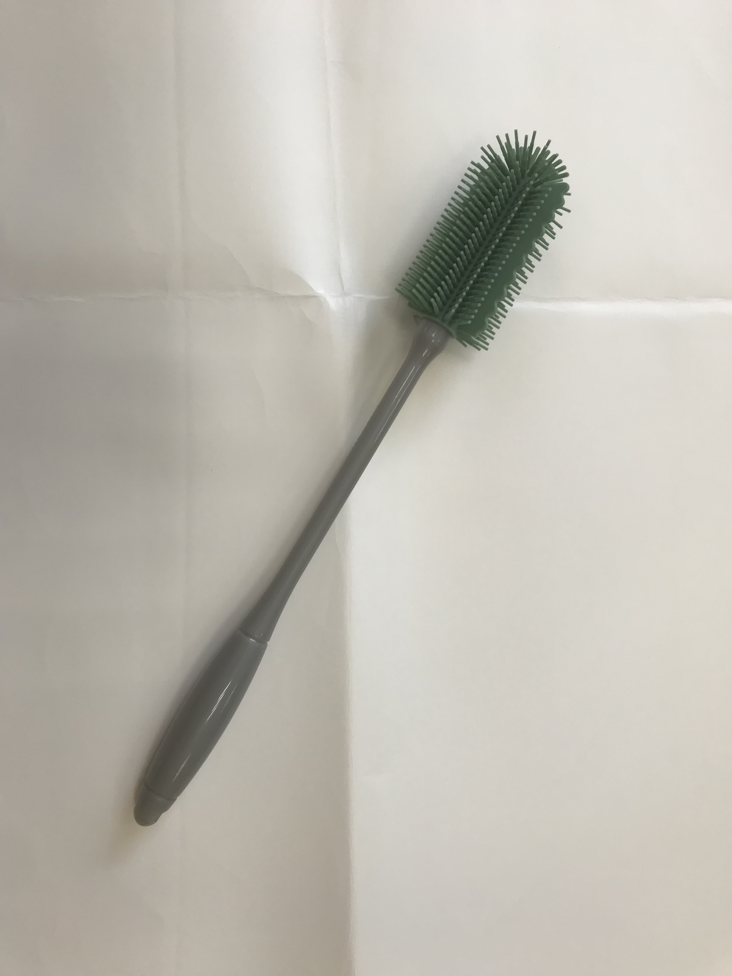 Silicone bottle cleaning brush